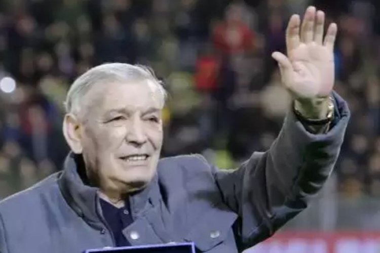 Gigi Riva, an Italian football player with extraordinary ability, dies of a heart attack at the age of 79.